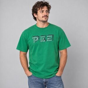 Vintage PEZ Candy T Shirt Mens Large Green Cygnus Graphic Tee 2006 Short Sleeve